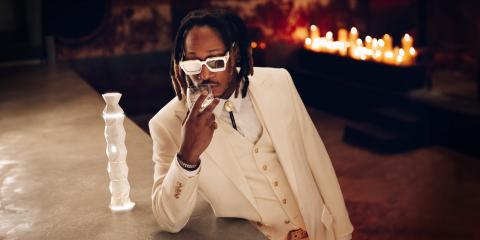 Global music icon Future sipping the Belvedere 10 luxury spirit.